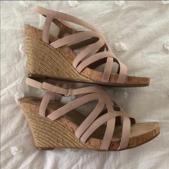 NWOT wedges - Picture 4 of 5